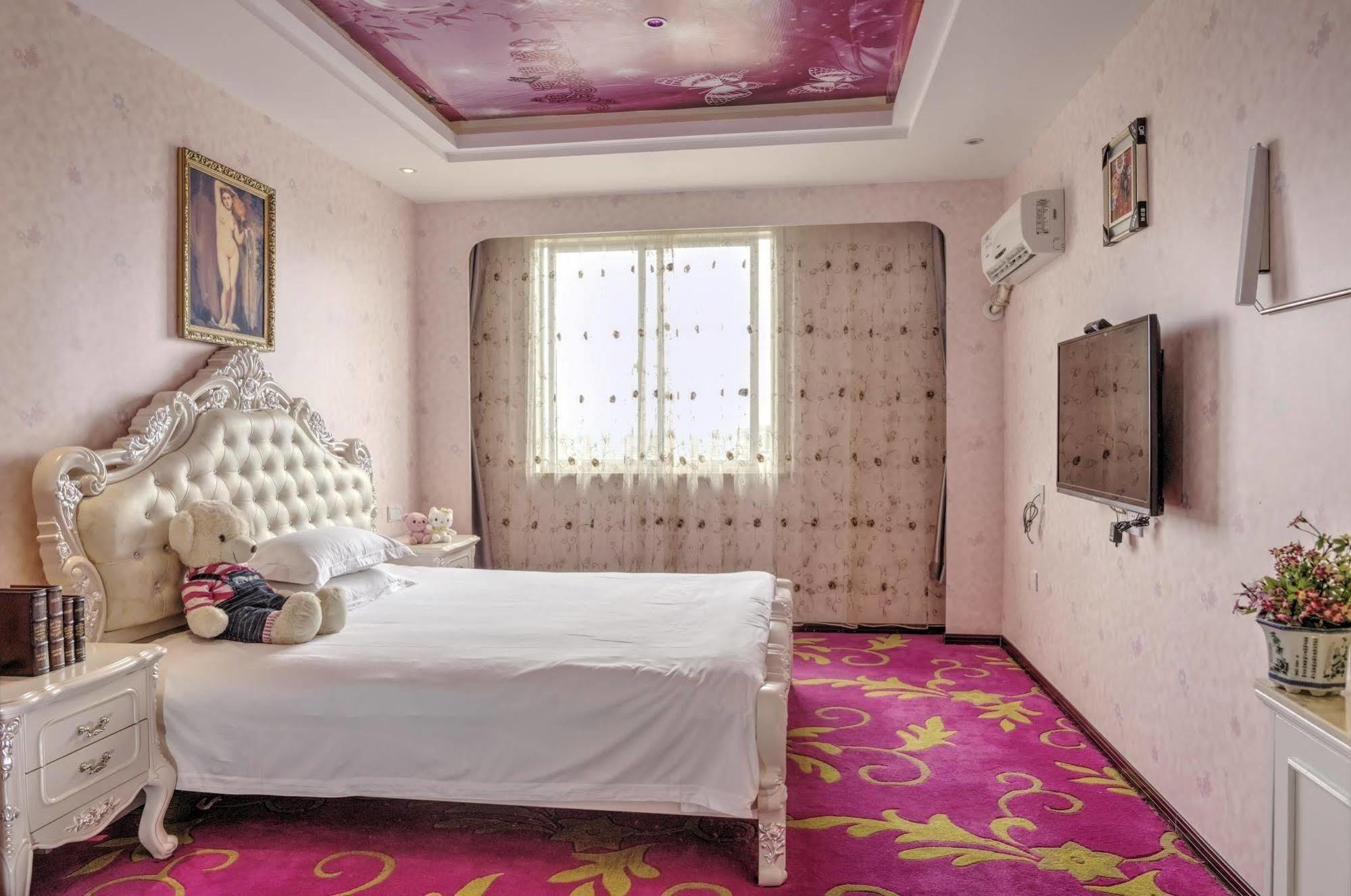 Milan Fashion Hotel Deqing Eksteriør bilde