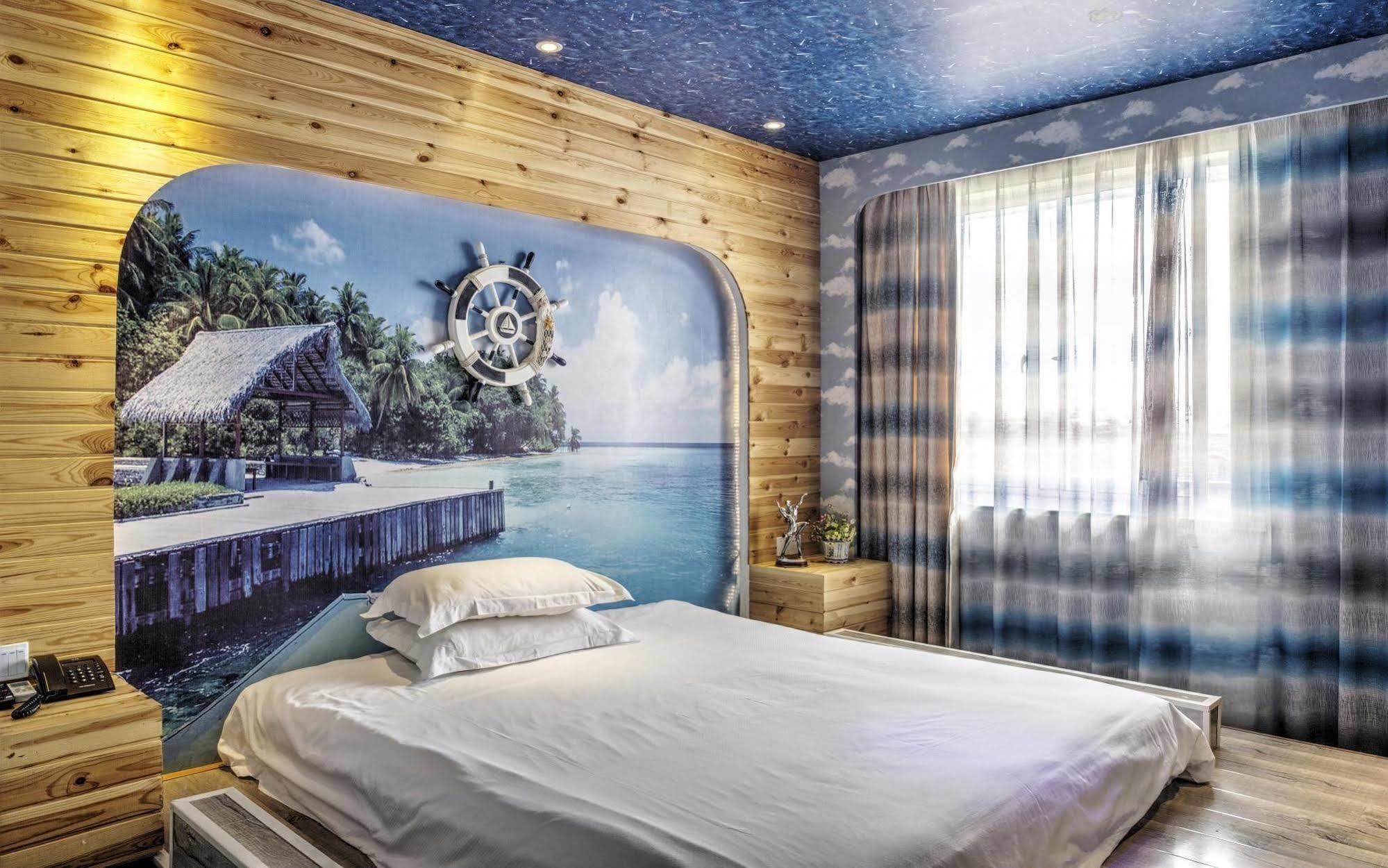 Milan Fashion Hotel Deqing Eksteriør bilde